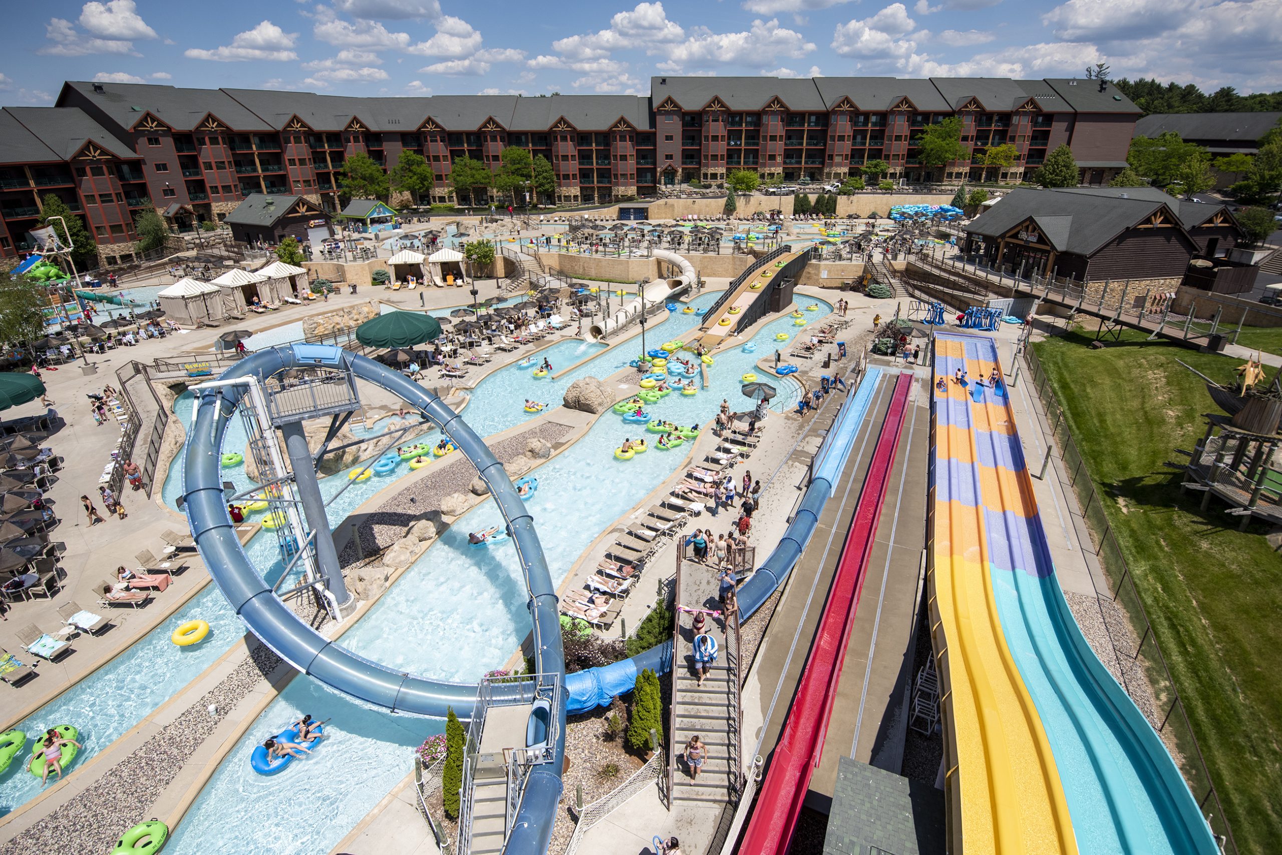 Why use a Waterpark hotels in wisconsin at hotel  and, what is necessary to assemble it?