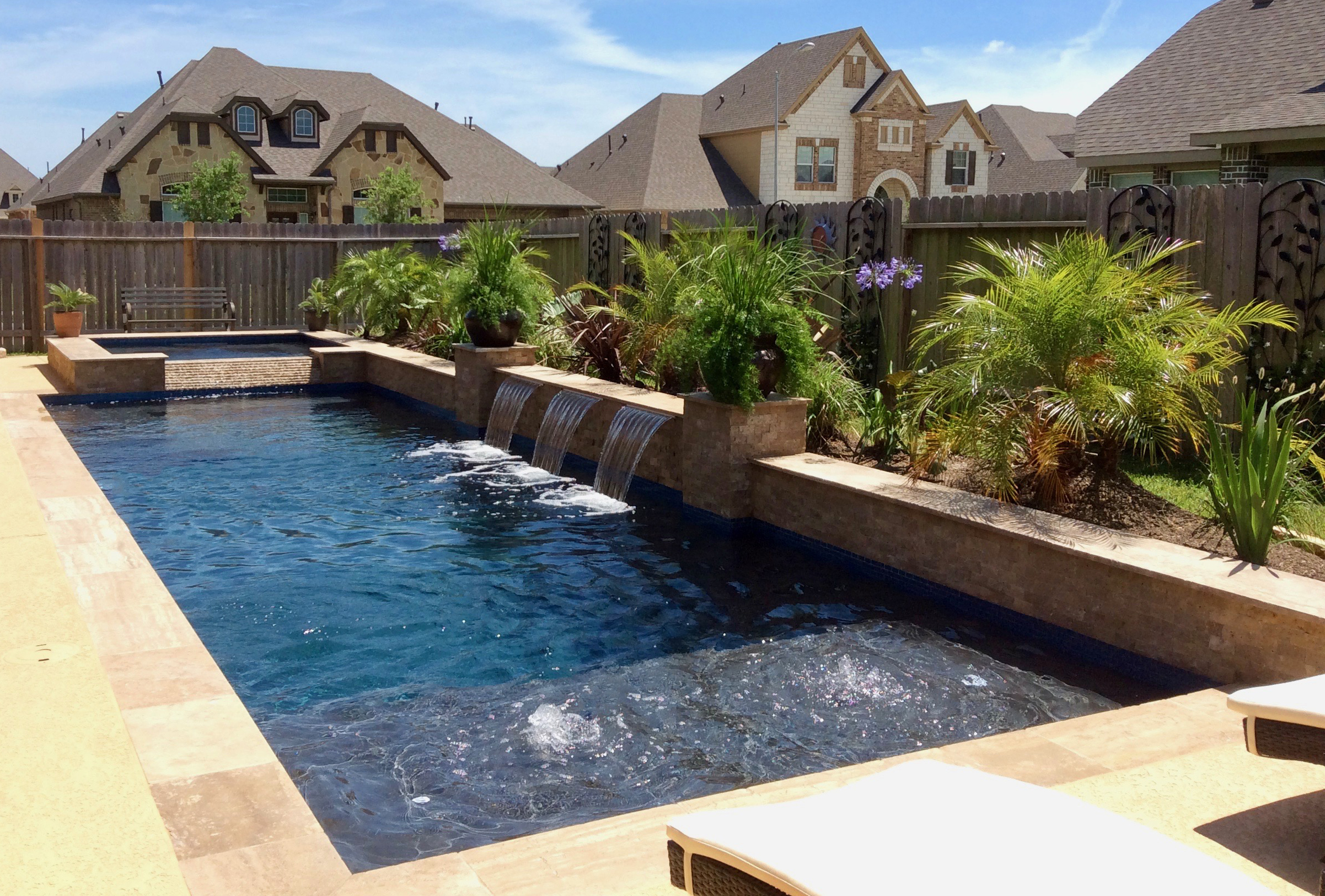 Professional pool design and pool construction from pool builders in Houston